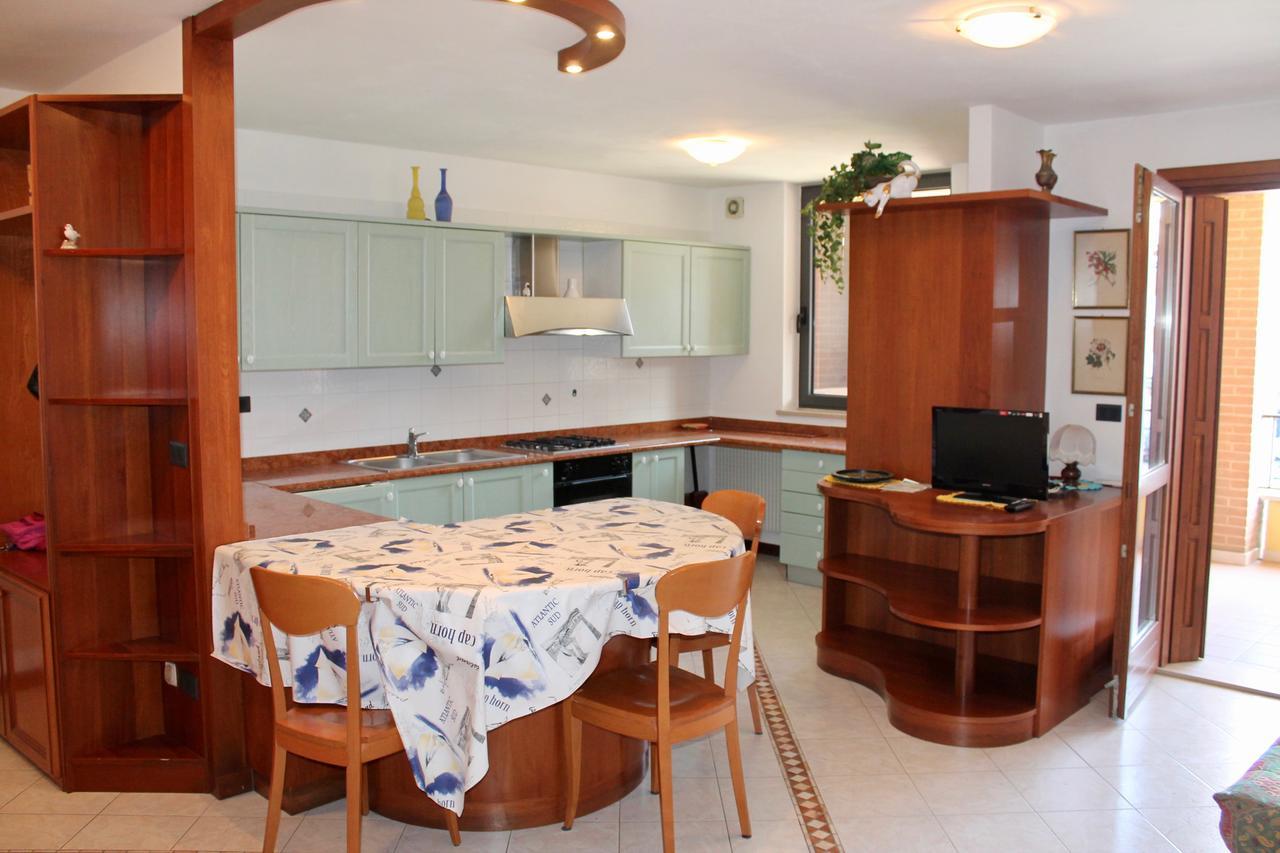 Isola Del Sole Apartment Grado Luaran gambar