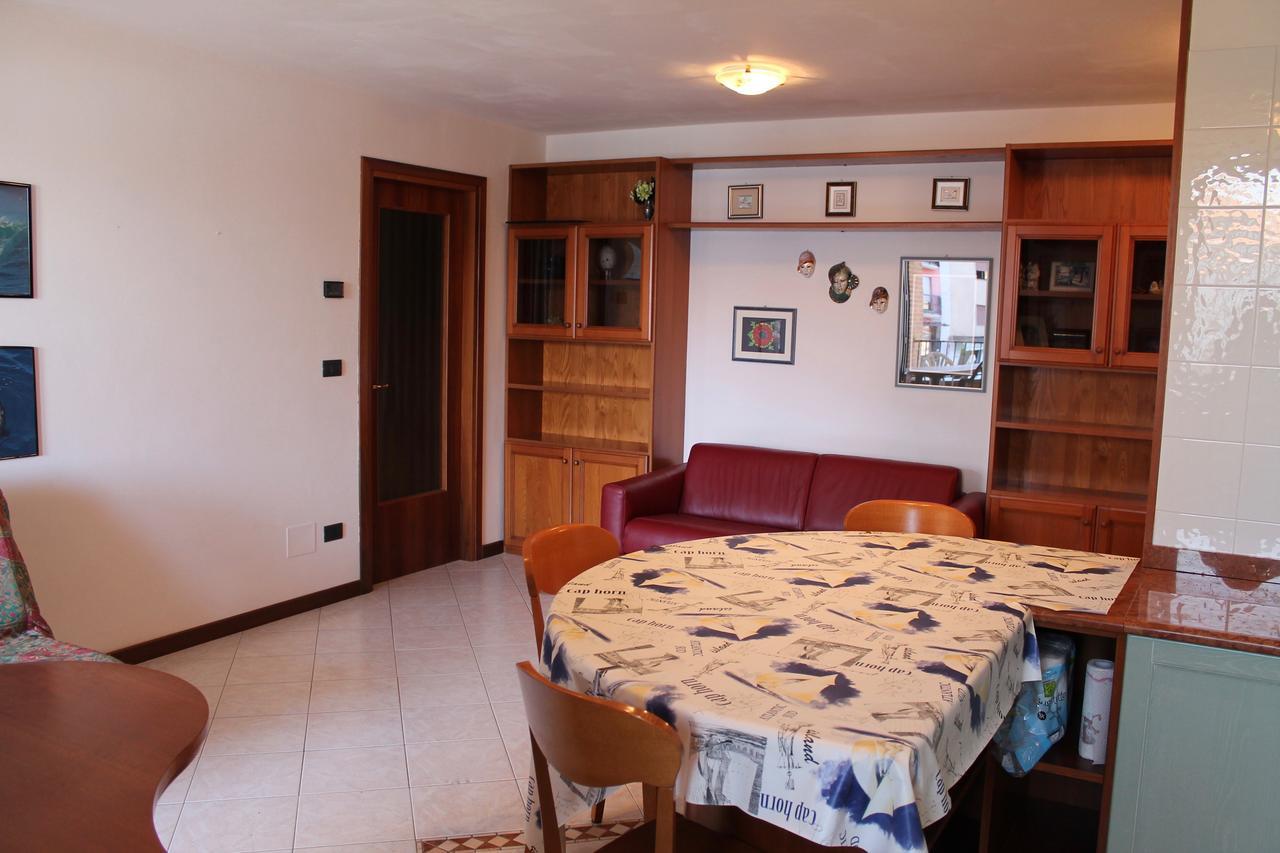 Isola Del Sole Apartment Grado Luaran gambar